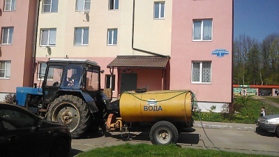 Полив газонов